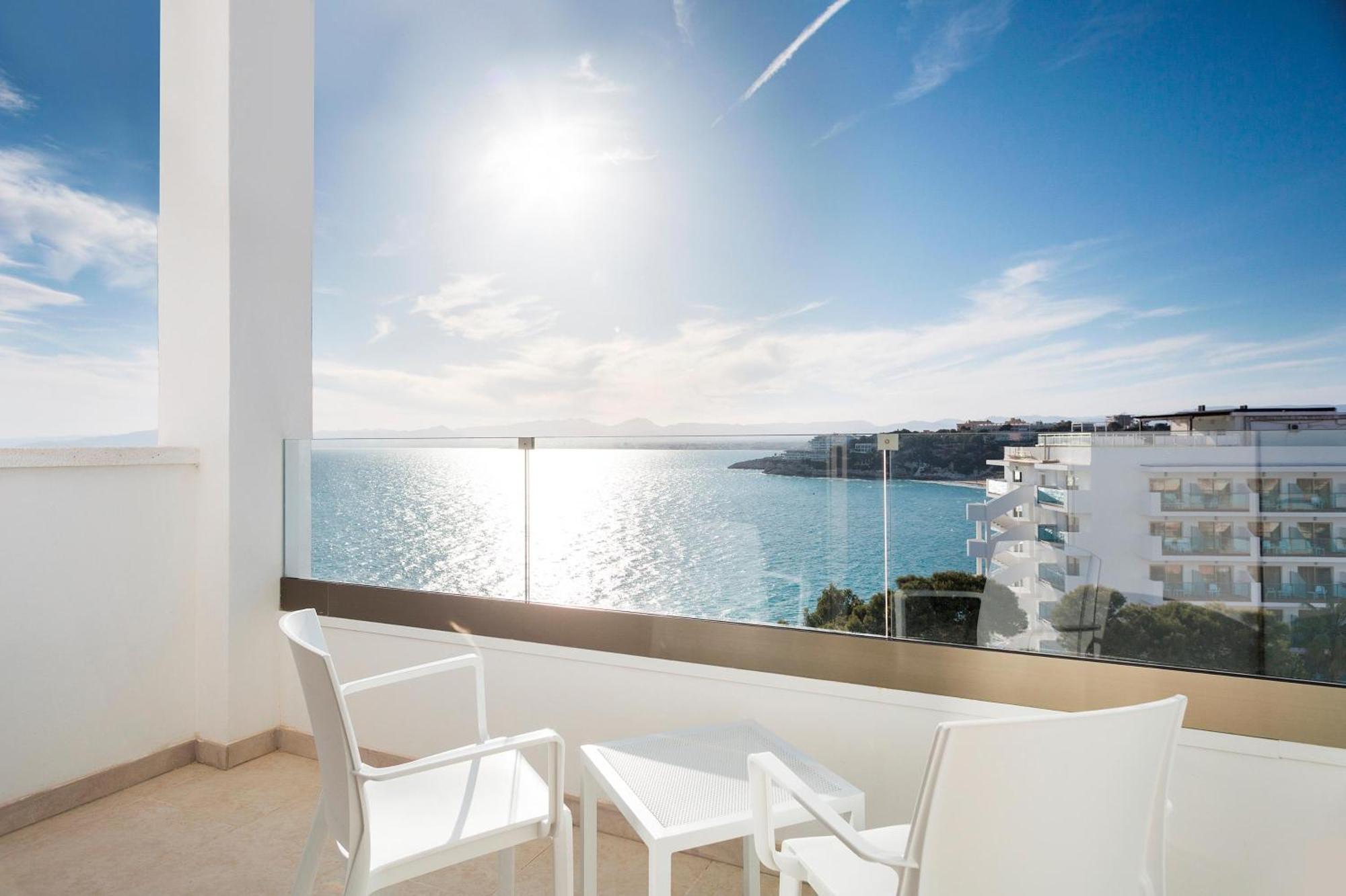 Hotel Best Punta Dorada ซาลอว์ ภายนอก รูปภาพ