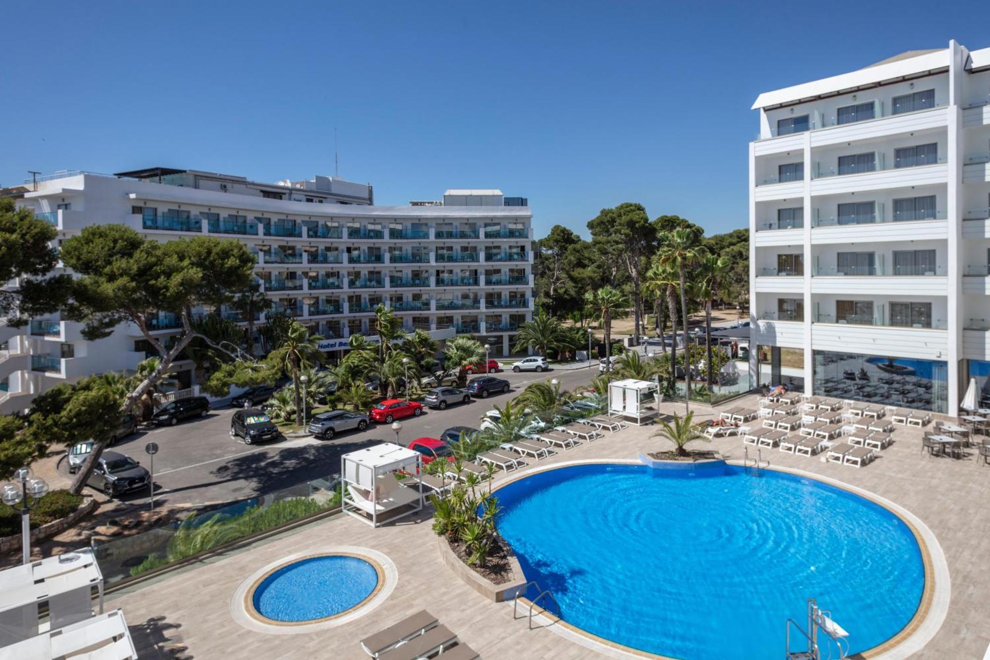 Hotel Best Punta Dorada ซาลอว์ ภายนอก รูปภาพ